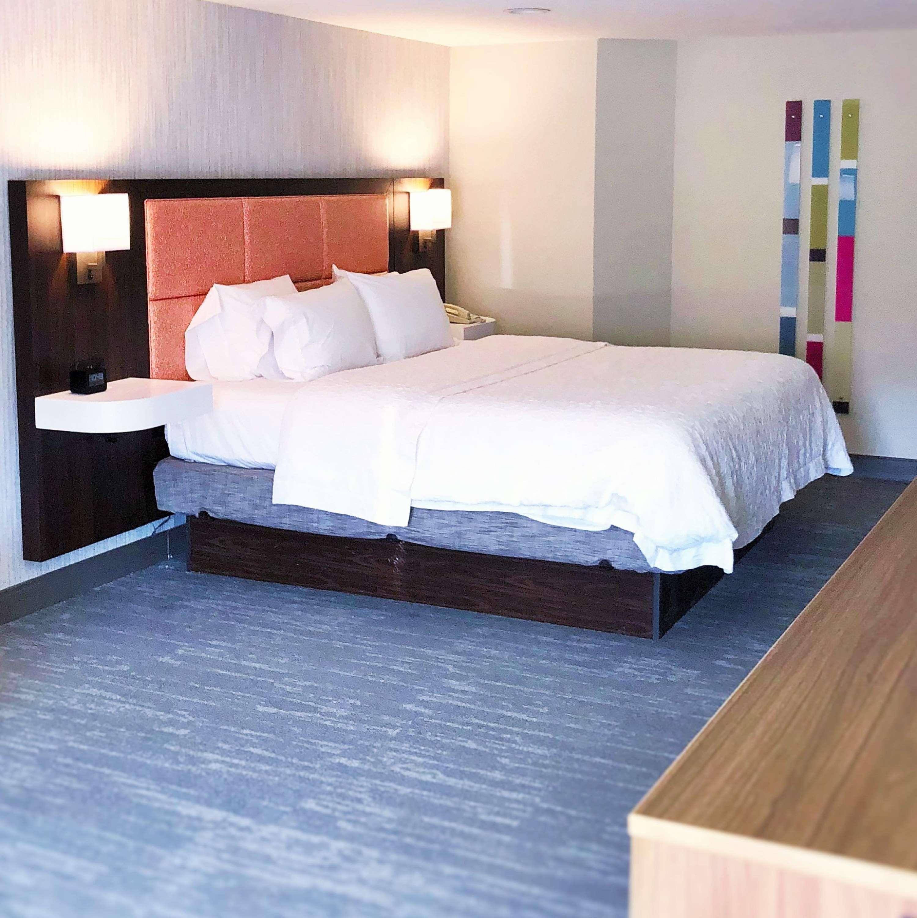 Hampton Hotel 3*